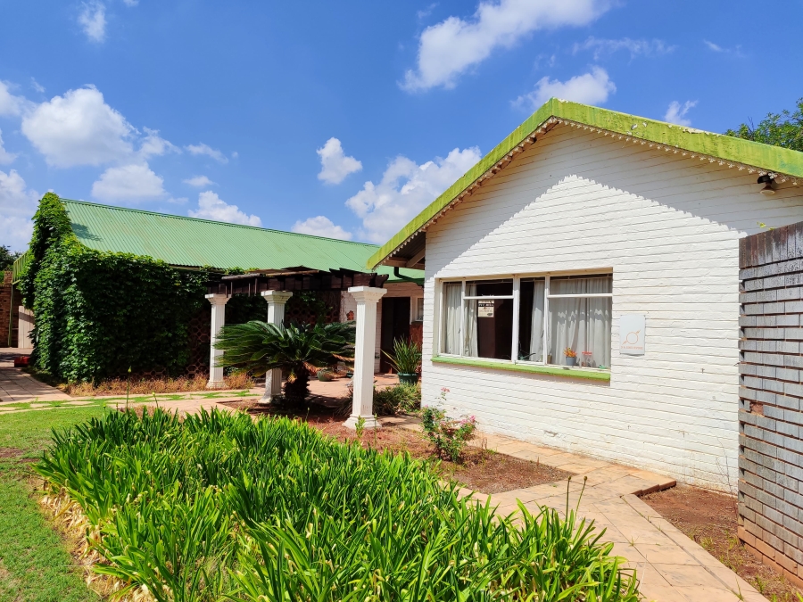 3 Bedroom Property for Sale in Irene Park North West